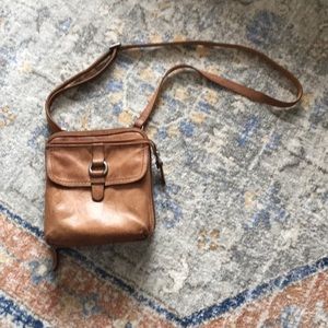 Fossil Carmel Leather Crossbody